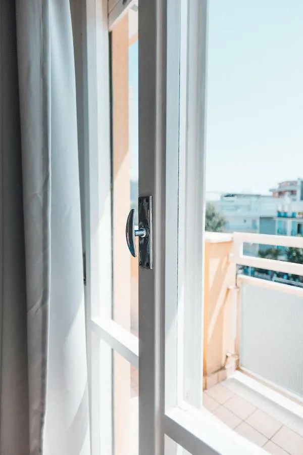 Hotel Morri'S Rimini 2*,  Italien